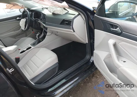 2024 Volkswagen Jetta 1.5T Se из США, поврежденный, VIN 3VW7M7BU8RM076536